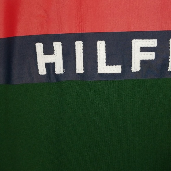 Tommy Hilfiger Stitched Lettering Tee - Picture 4 of 5